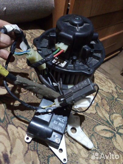 Запчасти на kia spectra