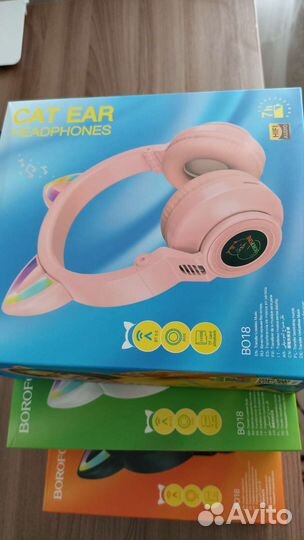 Блютуз наушники, ушки светятся