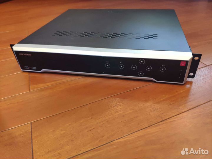 Ip видеорегистратор hikvision DS-7716NI-K4