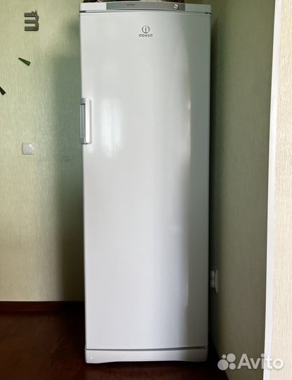 Морозильная камера indesit