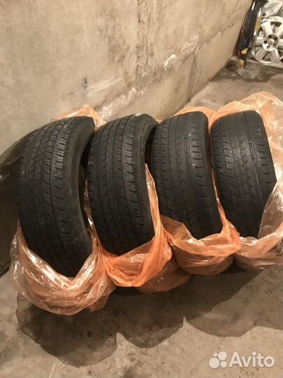 Dunlop Grandtrek ST30 225/60 R18