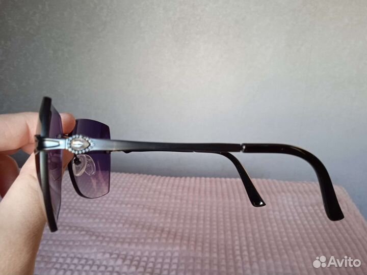 Солнцезащитные очки женские