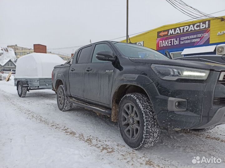 Прицеп для снегохода с крышкой, усиленный