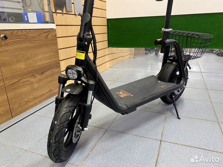 Электросамокат Kugoo Kirin C1 Plus