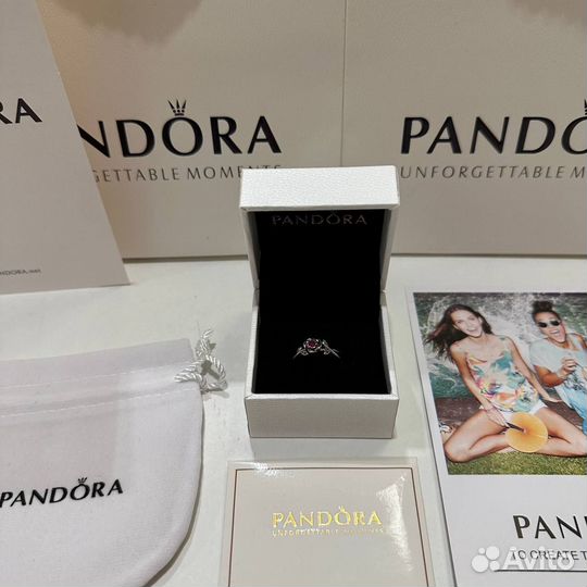 Кольцо Pandora Disney Красавица и Чудовище