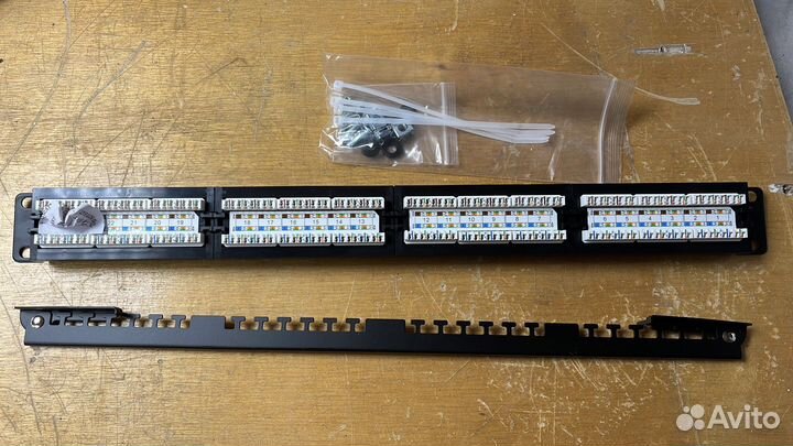 Патч-панель 24, кат. 6