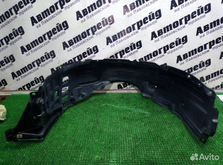 Подкрылок передний левый Toyota Caldina AT211