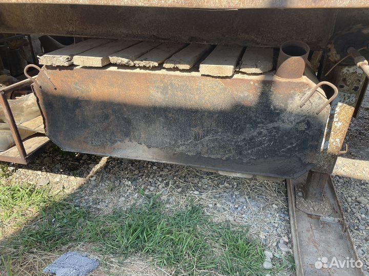 Емкость металлическая под воду