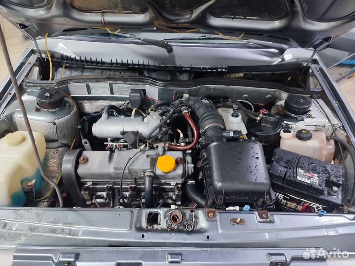 ВАЗ 2113 Samara 1.5 МТ, 2005, 230 000 км