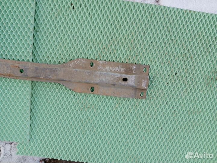 Кронштейн глушителя VAG
