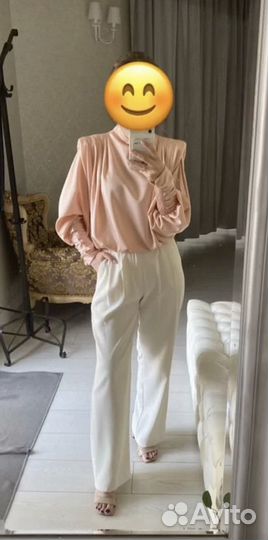 Брюки молочного цвета