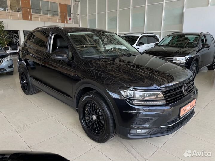 Volkswagen Tiguan 2.0 AMT, 2018, 130 000 км