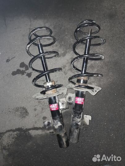 Стойка амортизатора передняя ford mondeo