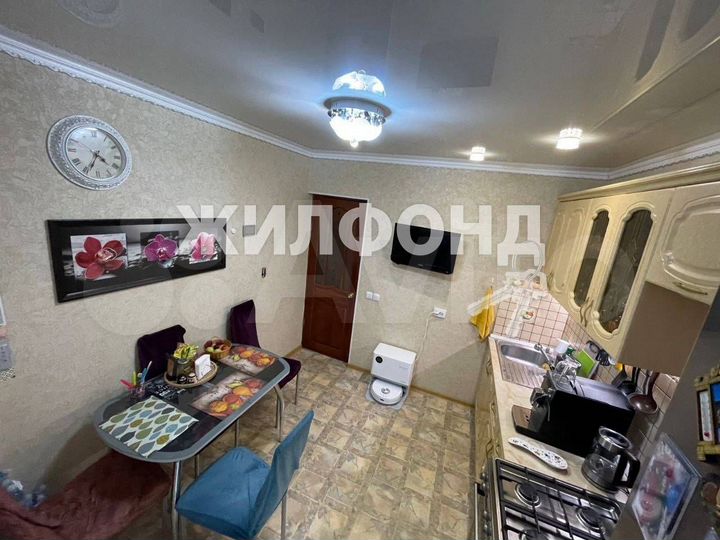 2-к. квартира, 57 м², 5/9 эт.
