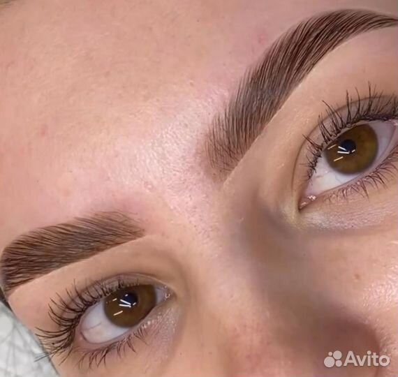 Модели на брови и ресницы