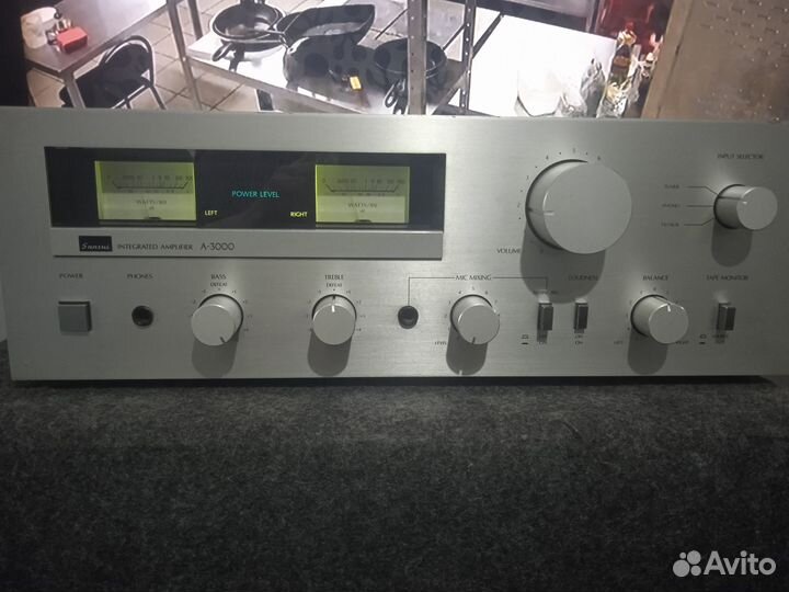 Sansui a-3000