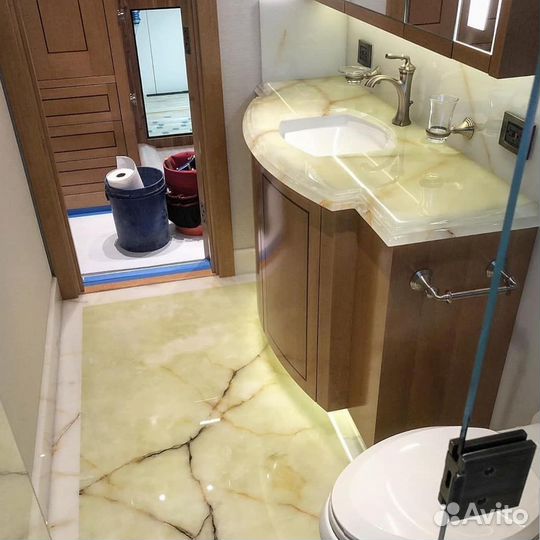 Каменная столешница. Декор на стену. Панно. Оникс