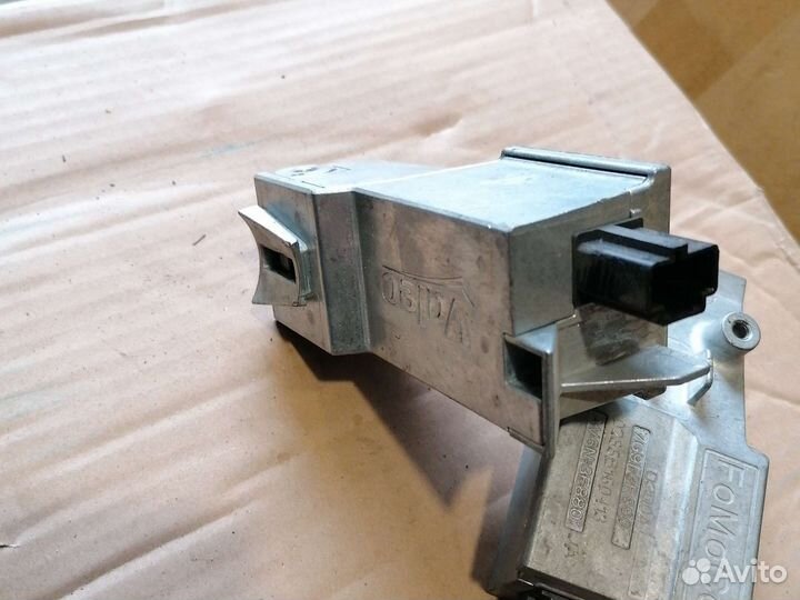 Замок рулевой колонки форд