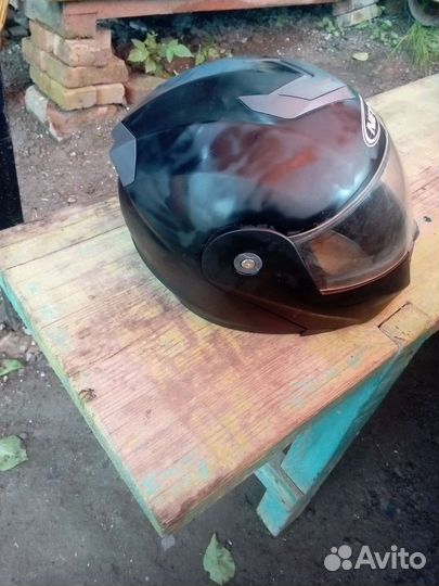 Мотоциклетный шлем