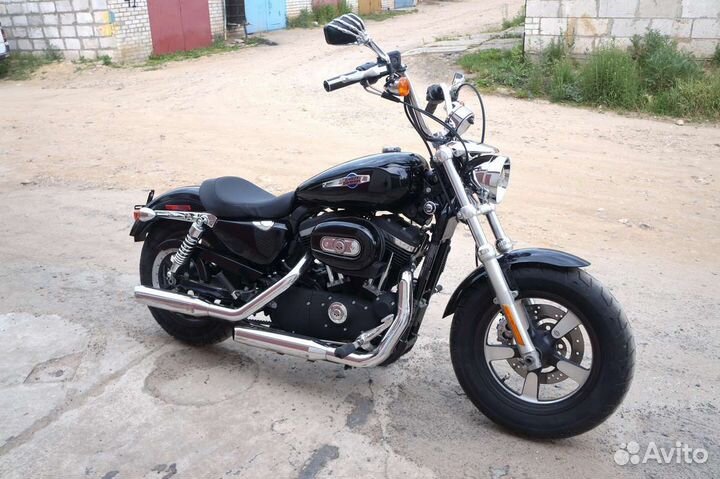 2011 Harley Davidson Sportster 1200C