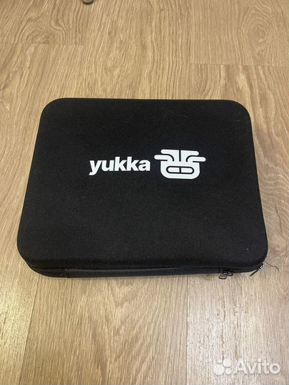 Перкуссионный массажер yukka