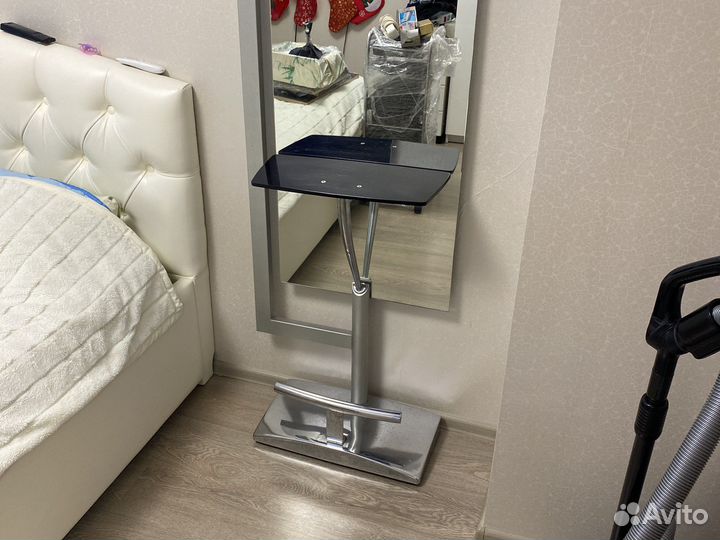 Зеркало для парикмахера