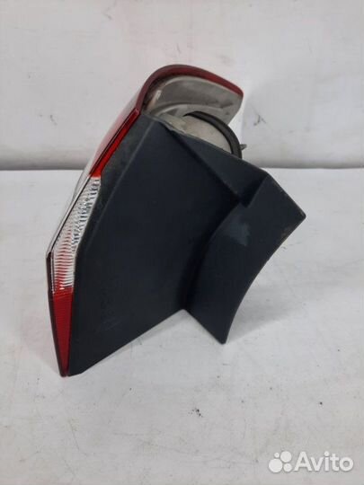 Фонарь задний левый Ford Mondeo 4 универсал 2.0