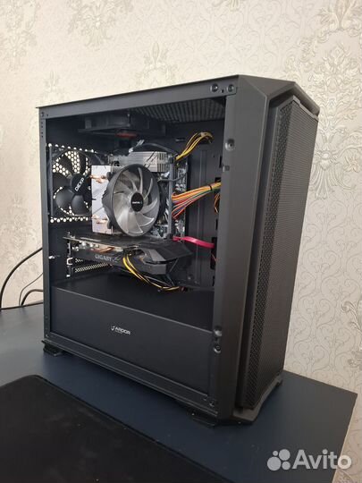 Игровой Xeon 14 ядер, GTX 1660 TI, 16 RAM, SSD 240