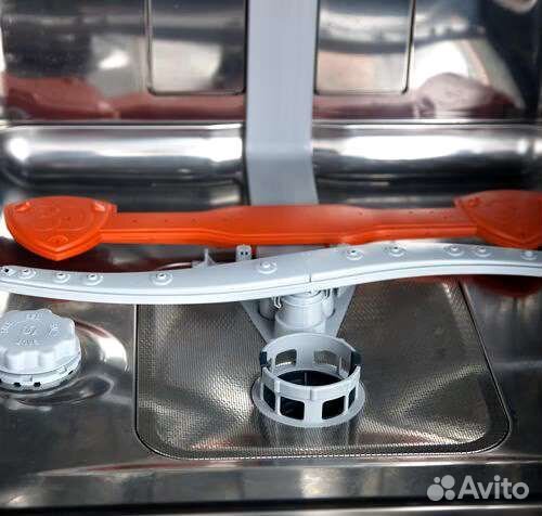 Встраиваемая посуд.машина Hotpoint-Ariston HIO