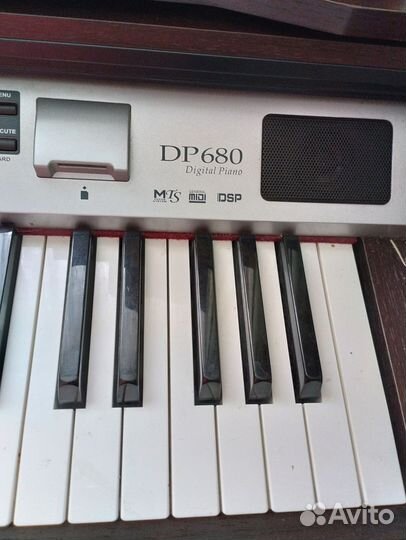 Цифровое пианино Medeli DP 680