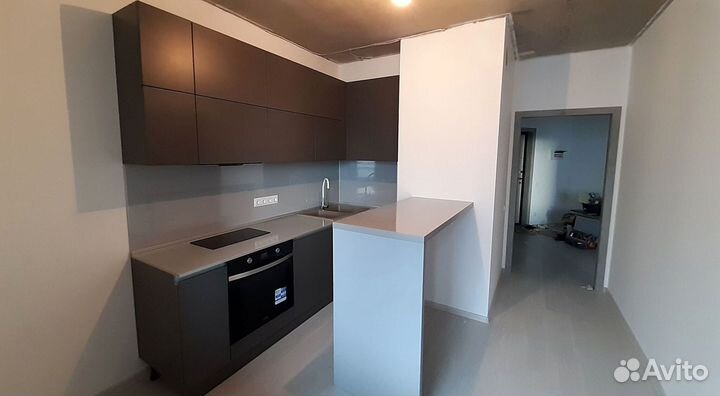 Кухонный гарнитур в стиле модерн