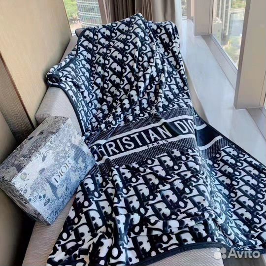 Плед Christian Dior