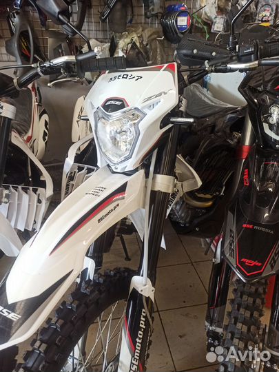 Мотоцикл BSE Z6 Y