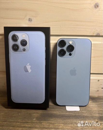 iPhone xr в корпусе iPhone 13pro+airpods