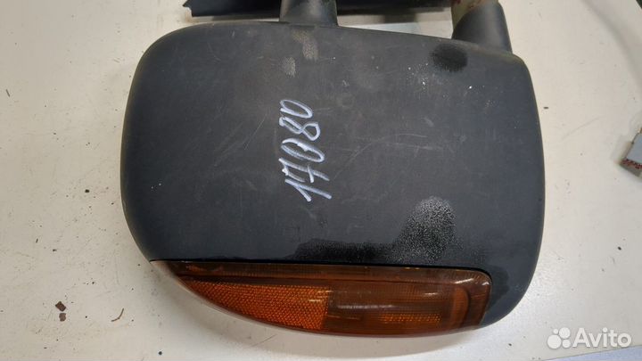 Зеркало боковое правое Ford F-350, 2006