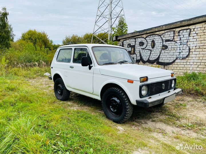 LADA 4x4 (Нива) 1.7 МТ, 1996, 67 000 км