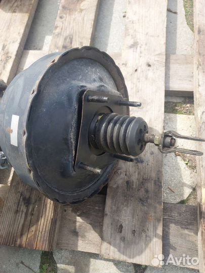 Вакуумный усилитель тормозов+гтц Toyota celica t20