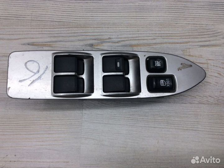 Блок управления стеклоподъемниками Mitsubishi