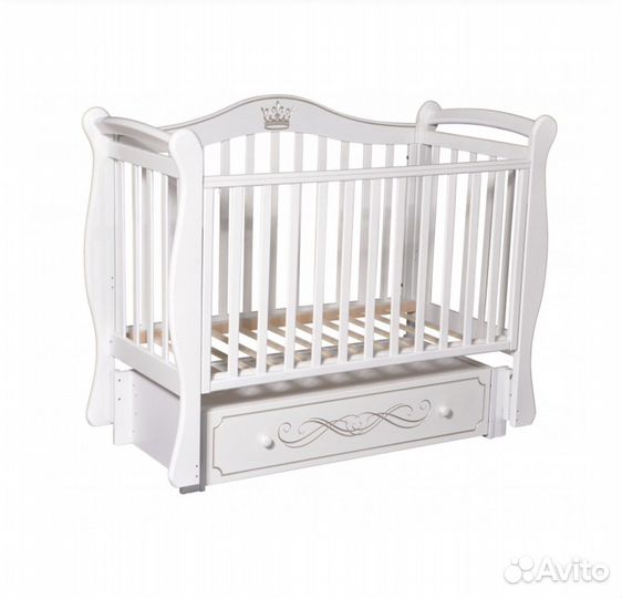 Кроватка детская с короной маятник и ящик