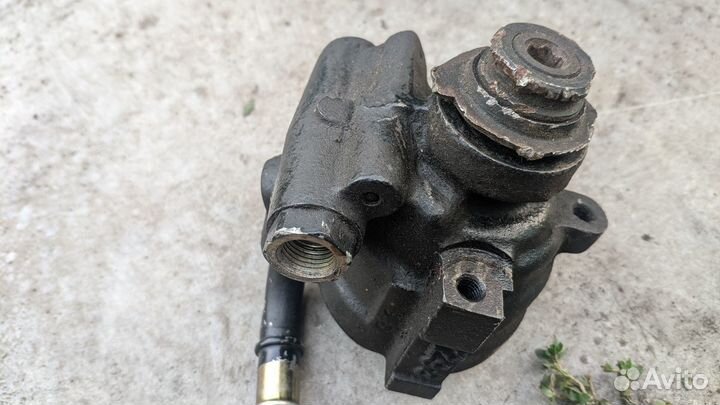 Насос гур Опель