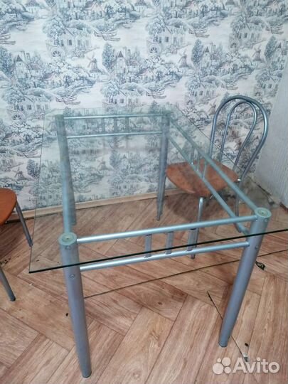 Кухонный стол бу