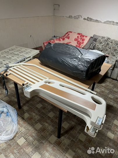 Медицинская функциональная кровать