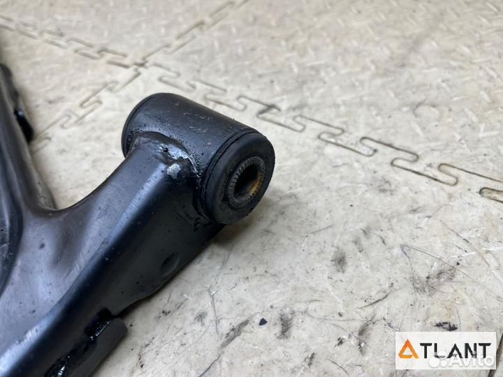 Рычаг передний правый toyota sienta
