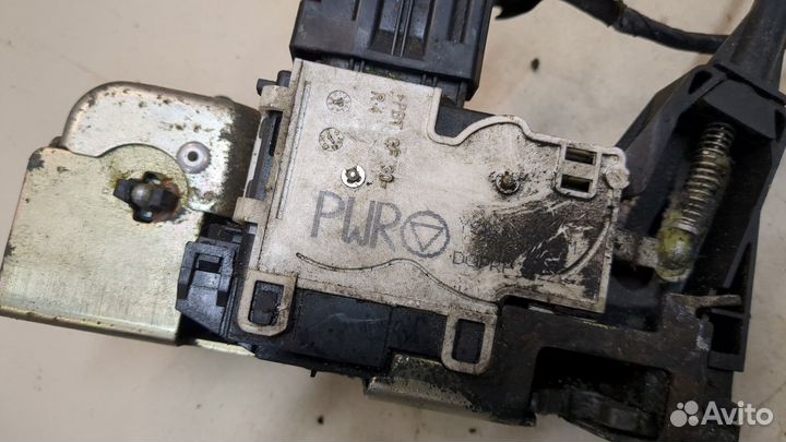 Замок двери правый передний Ford Transit