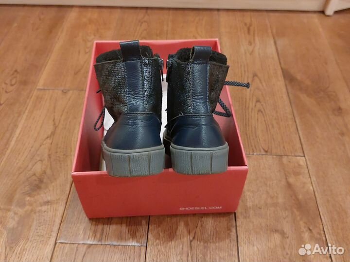 Ботинки демисезонные для девочки 33рр