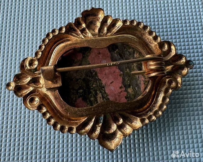 Брошь унакит позолота времен СССР винтаж
