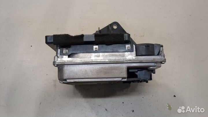 Инвертор Audi Q3 2018