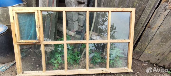 Деревянная оконная рама бу