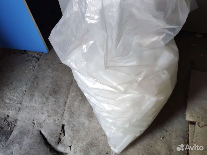 Емкость пластиковая новая