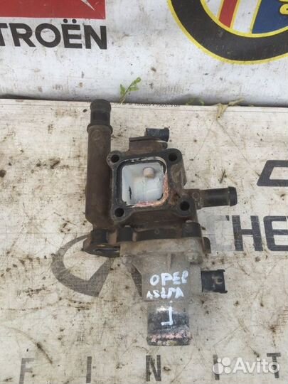Помпа Opel Astra J A16XER 2014